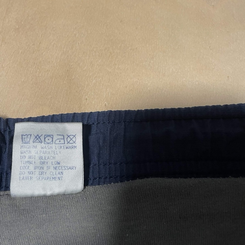 Large Reebok Trackpants - Picture 5 of 7